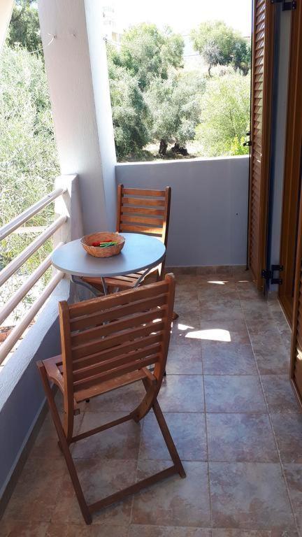 Sivota Apartments Parthenia Luaran gambar