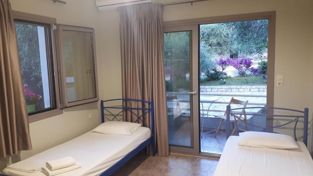 Sivota Apartments Parthenia Luaran gambar