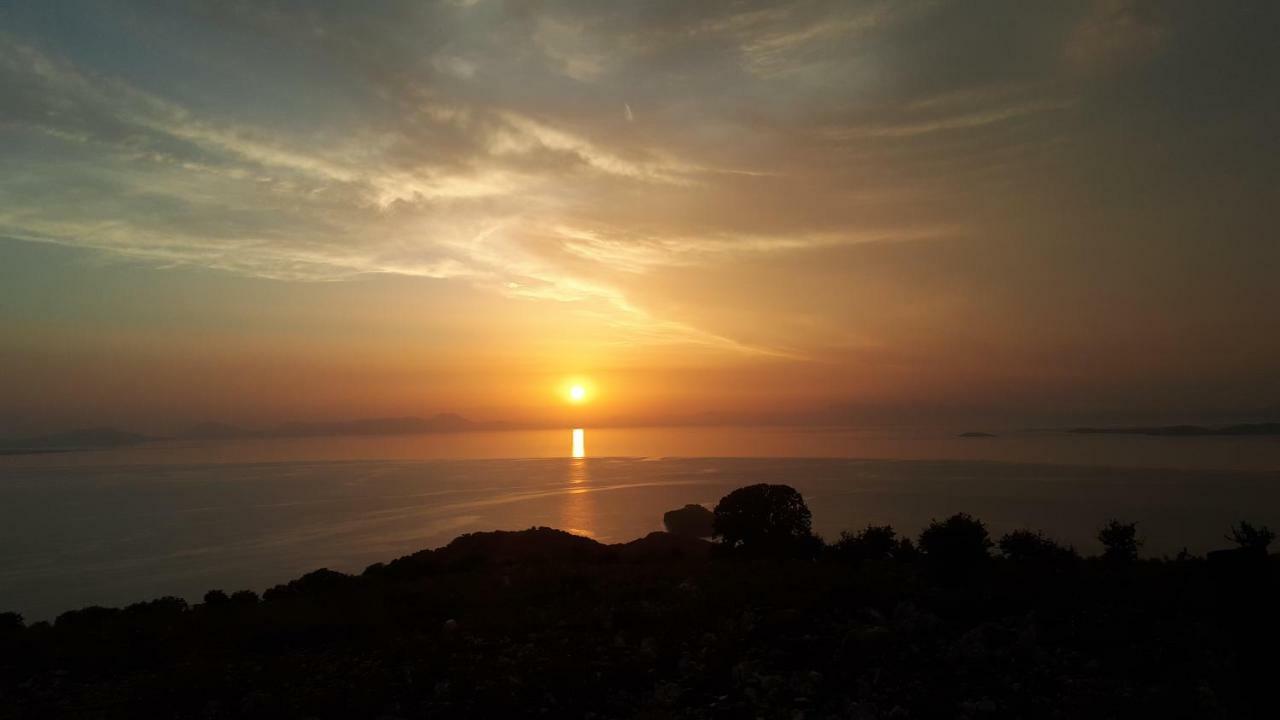 Sivota Apartments Parthenia Luaran gambar